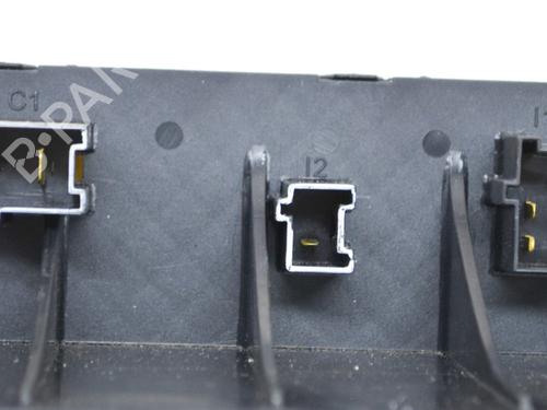 Fuse box MERCEDES-BENZ S-CLASS (W220) S 400 CDI (220.028, 220.128) | BP9628338E1 