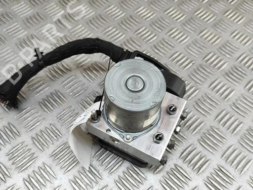 Used ABS pump MERCEDES-BENZ CLA (C118) CLA 200 (118.387) (150 hp) 28676004