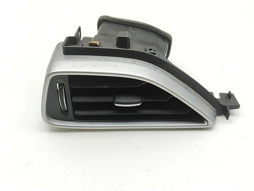 Used Air vent JAGUAR XE (X760) 2.0 D AWD (180 hp) 31360450