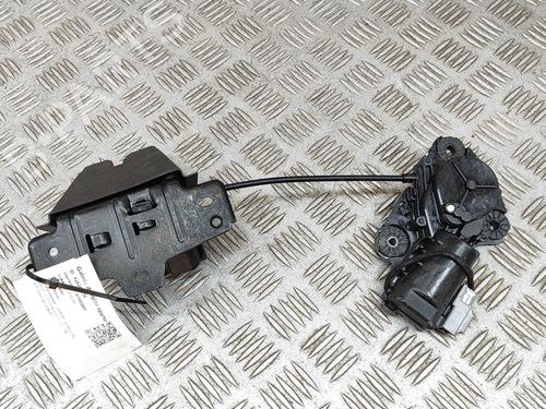 Used Tailgate lock VOLVO XC40 (536) B4 Mild-Hybrid (197 hp) 27776222