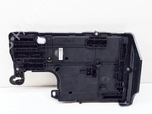 Used Electronic module Electronic module TESLA MODEL 3 (5YJ3) EV (283 hp) 27758380 27758380