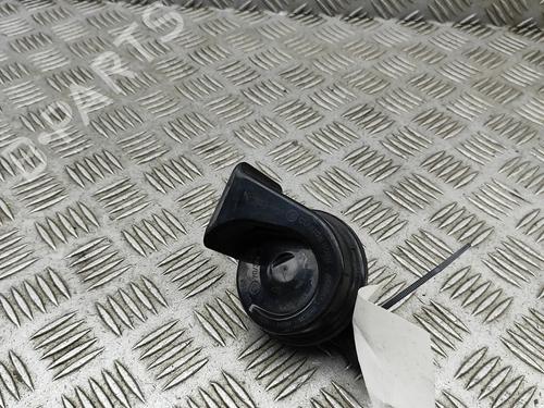 horn-porsche-macan-95b-2014-33381229 main image