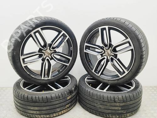 wheel-set-audi-q5-8rb-2008-2009-2010-2011-2012-2013-2014-2015-2016-2017-2018-2019-34190517 main image