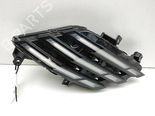 Used Right daytime light Right daytime light 38623411 38623411
