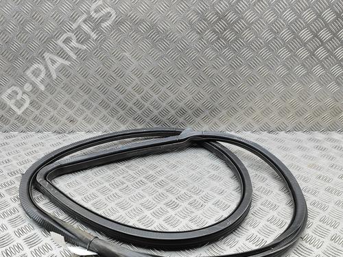 Gummiliste MASERATI LEVANTE SUV (M161) 3.0 D Q4 (275 hp) 31859388