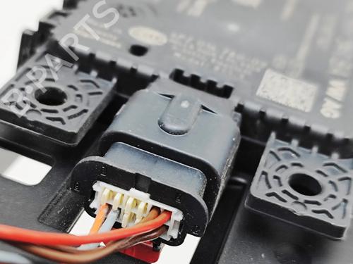 Electronic module AUDI Q5 (GUB) 2.0 TDI quattro | BP33732126M83 - Image 6