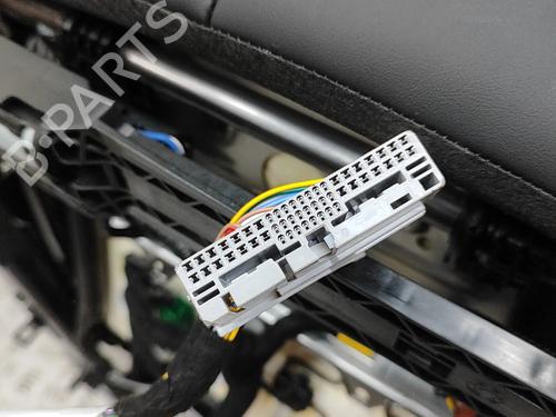 Left front seat TESLA MODEL Y (5YJY) Long Range All-wheel Drive | BP33391170C15 - Image 7