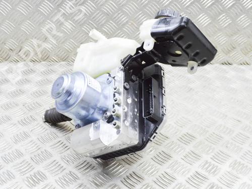 Used Servo brake Servo brake VOLVO XC60 II (246) B4 Mild-Hybrid AWD (197 hp) 27762138 27762138