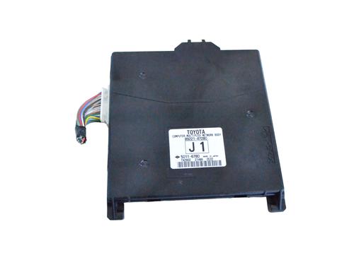 Used Electronic module Electronic module TOYOTA PRIUS (_W3_) 1.8 Hybrid (ZVW3_) (99 hp) 33357651 33357651