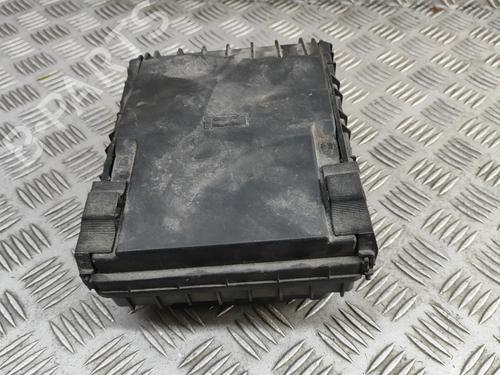 Used Fuse box Fuse box VW TIGUAN (5N_) 2.0 TDI 4motion (140 hp) 27196828 27196828