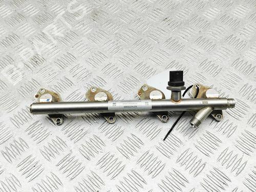 Rail D'Injecteurs MERCEDES-BENZ C-CLASS (W205) C 250 (205.045) (211 hp) 31976894