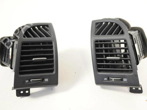 Used Air vent HYUNDAI SANTA FÉ II (CM) 2.2 CRDi GLS 4x4 (150 hp) 30256769