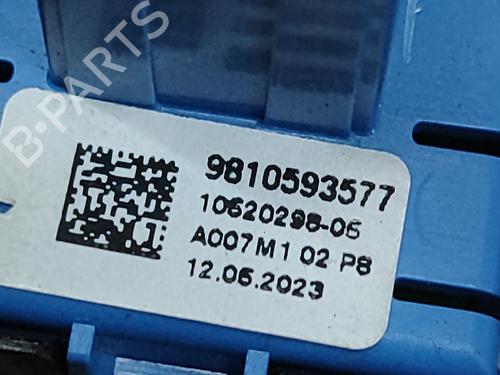 Switch PEUGEOT 2008 II (UD_, US_, UY_, UJ_, UR_, UC_) e-2008 (UKZKXZ) | BP29042484I30 