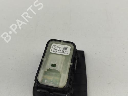 Right rear window switch MERCEDES-BENZ C-CLASS T-Model (S205) C 300 BlueTEC Hybrid / h (205.212) | BP28195016I28 