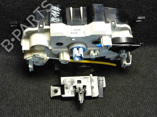 Climate control MAZDA 2 (DE_, DH_) 1.3 (DE3FS) | BP6728057I5 