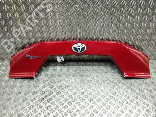 tailgate-trim-toyota-bz4x-_eam1_-2021-39380627 main image