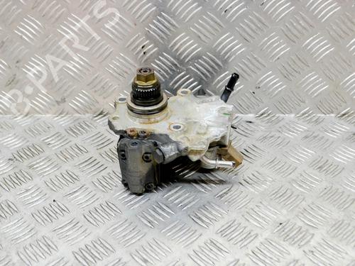 Used Fuel pump MERCEDES-BENZ A-CLASS (W176) A 220 CDI (176.003) (170 hp) 8894609