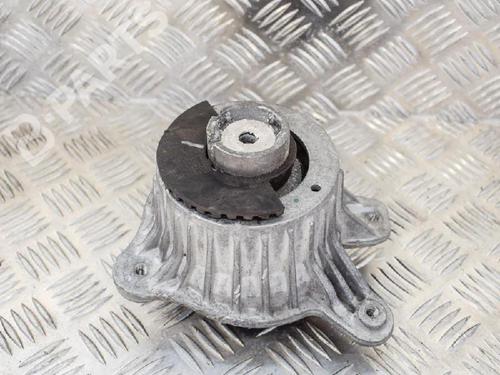 Engine mount MERCEDES-BENZ C-CLASS (W205) C 220 BlueTEC / d (205.003) | BP6752446M89 