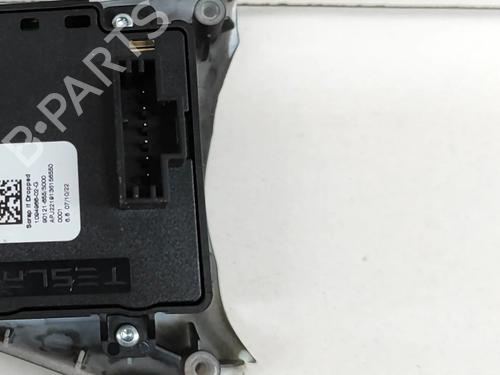 Steering wheel controls TESLA MODEL Y (5YJY) EV Performance All-wheel Drive | BP29485959E15