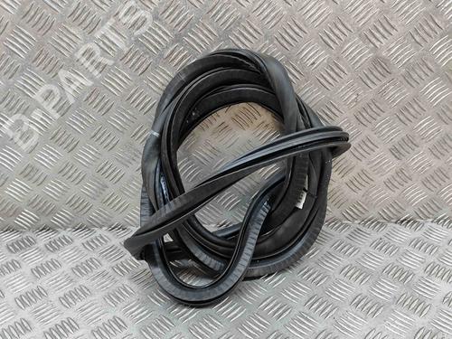 Used Rubber door seal PEUGEOT 2008 II (UD_, US_, UY_, UJ_, UR_, UC_) e-2008 (UKZKXZ) (136 hp) 27778900