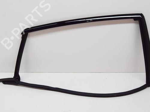 Used Door moulding trim JAGUAR E-PACE (X540) 2.0 D180 AWD (179 hp) 14620245