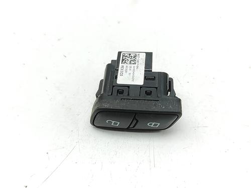 Used Switch Switch FORD TRANSIT CUSTOM V362 Bus (F3) 2.2 TDCi (100 hp) 33385924 33385924