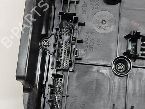 Electronic module TESLA MODEL Y (5YJY) EV Performance All-wheel Drive | BP33361305M83  - Image 6