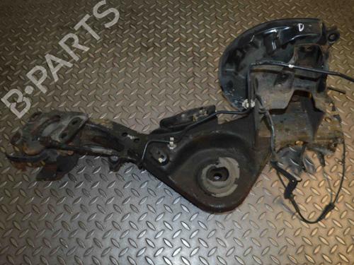 Used Right rear steering knuckle NISSAN X-TRAIL III (T32_, T32R, T32RR) 1.6 dCi (T32) (130 hp) 30227278