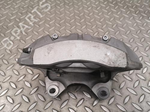 Used Left front brake caliper TESLA MODEL Y (5YJY) EV Performance All-wheel Drive (462 hp) 30250886