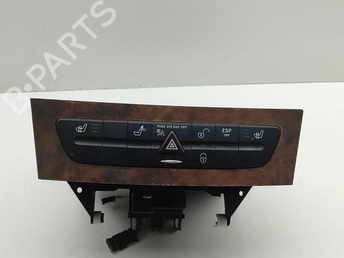 Used Switch MERCEDES-BENZ CLS (C219) CLS 350 (219.356) (272 hp) 27644994