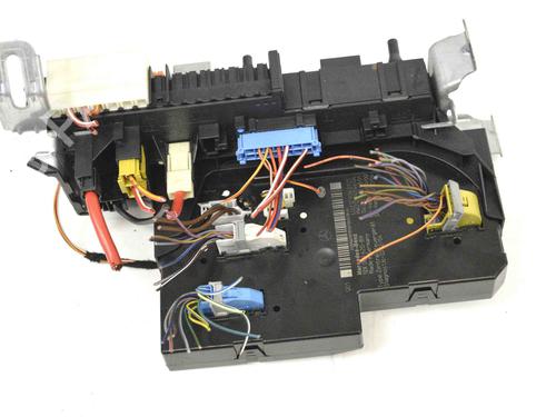 Used Electronic module MERCEDES-BENZ CLS (C218) CLS 350 CDI / d (218.323) (265 hp) 30221557