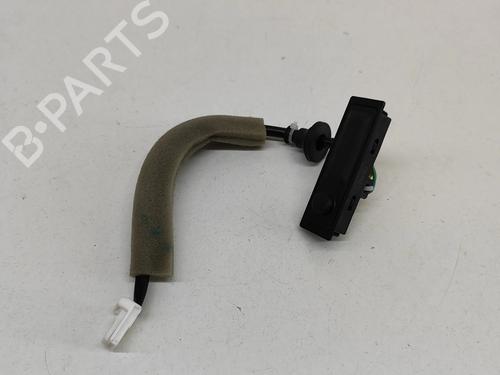 switch-nissan-juke-f16_-2019-28589997 main image