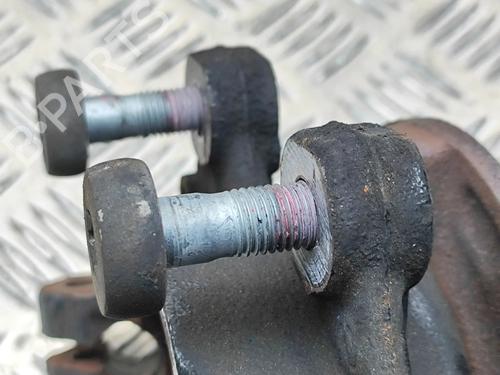 Right front steering knuckle OPEL MOKKA 1.2 (76) | BP30284642M26