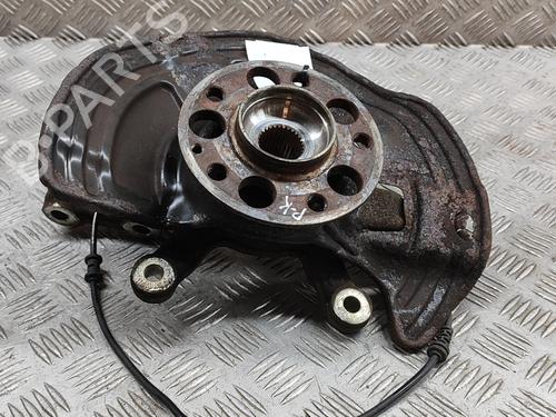 Used Left front steering knuckle MERCEDES-BENZ CLA Coupe (C117) CLA 220 CDI / d (117.303) (177 hp) 27786304