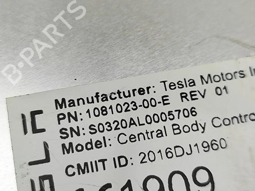 Electronic module TESLA MODEL X (5YJX) P100D AWD | BP28435615M83