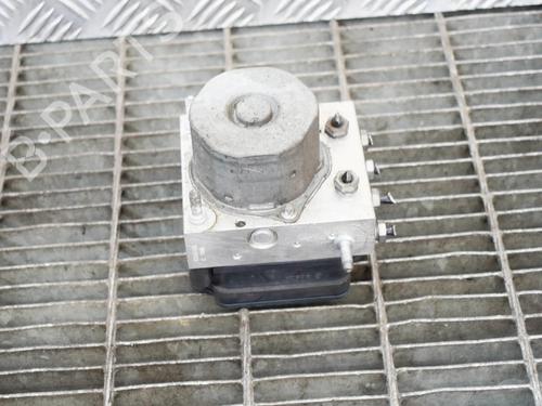 Used ABS pump MERCEDES-BENZ CLA Coupe (C117) CLA 180 (117.342) (122 hp) 6753527