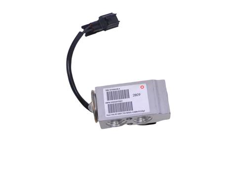 Used AC pipe AC pipe TESLA MODEL S (5YJS) 70D AWD (334 hp) 33352250 33352250