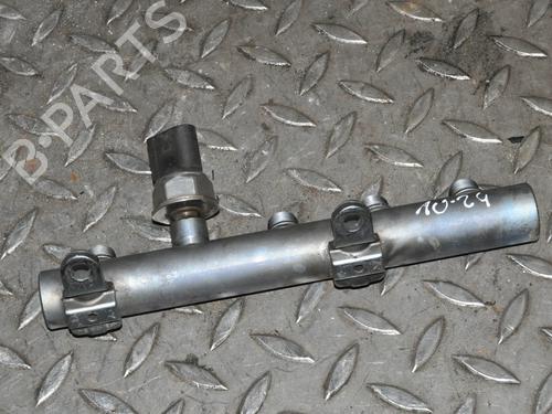 Used Injection rail LAND ROVER RANGE ROVER IV (L405) 4.4 SDV8 4x4 (340 hp) 30216133
