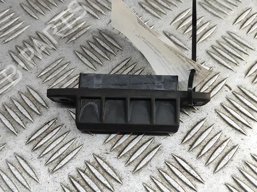 tailgate-handle-toyota-prius-plus-_w4_-2011-27531841 main image