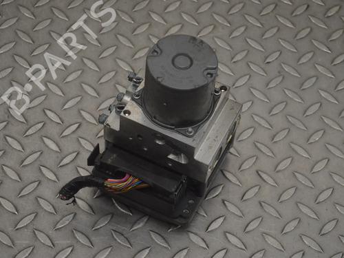 Used ABS pump ABS pump BMW X6 (E71, E72) xDrive 40 d (306 hp) 33361352 33361352