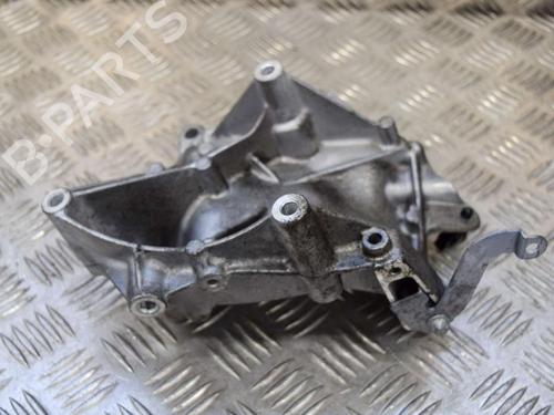 Support MERCEDES-BENZ C-CLASS (W205) C 220 d 4-matic (205.005) A6512340339