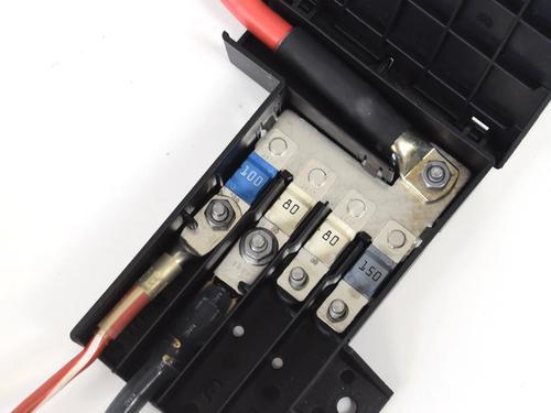 Fuse box VW PASSAT B8 (3G2, CB2) 1.4 TSI | BP30213081E1 - Image 4