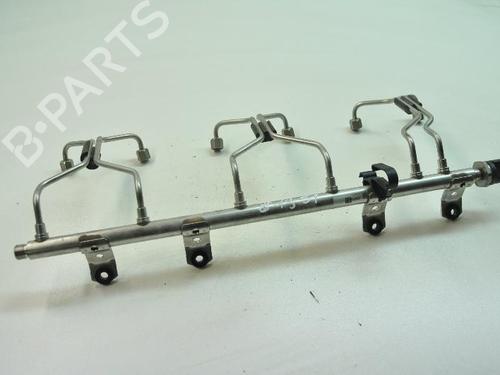 Used Injection rail BMW 1 (F20) M 140 i (340 hp) 30208337