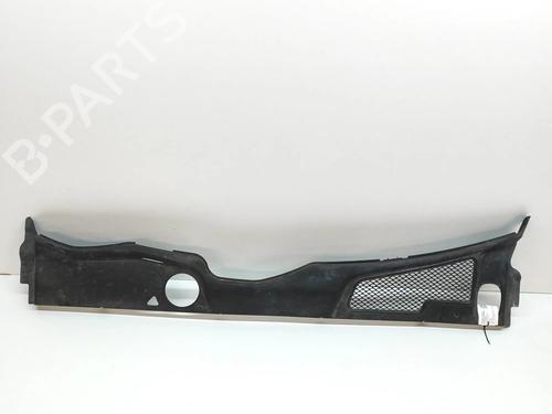 Used Scuttle panel Scuttle panel PORSCHE MACAN (95B) 3.0 S Diesel (258 hp) 36043925 36043925