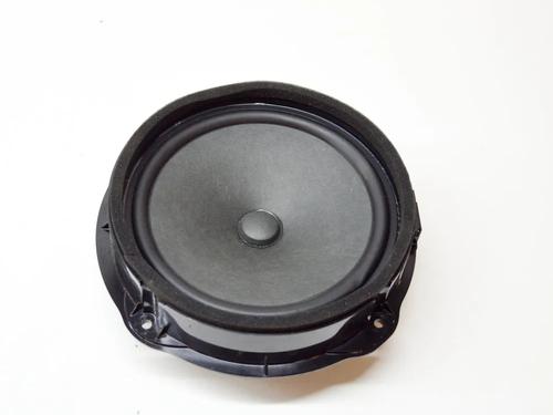 speaker-audi-a3-limousine-8vs-8vm-2013-2014-2015-2016-2017-2018-2019-2020-2021-27753596 main image