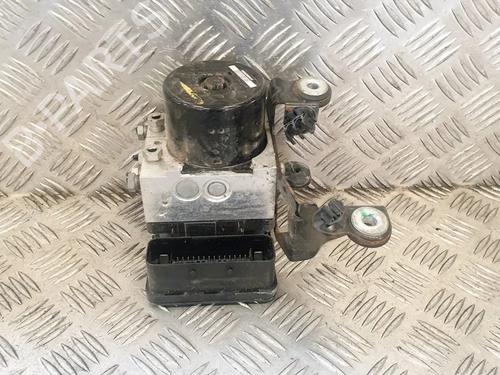 Used ABS pump VOLVO V60 I (155) D3 / D4 (163 hp) 6763037