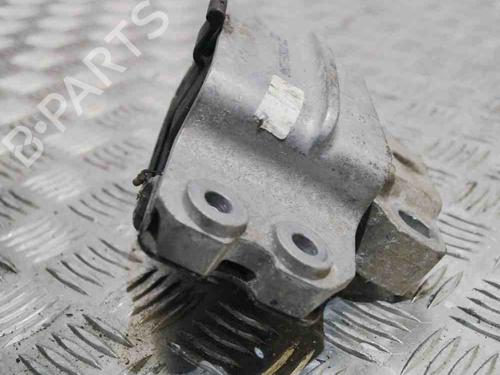 Engine mount VW PASSAT B6 (3C2) 2.0 FSI | BP6715252M89 