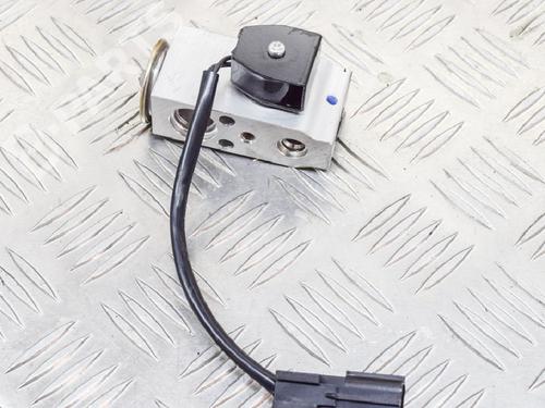 BP8834405O1 main image