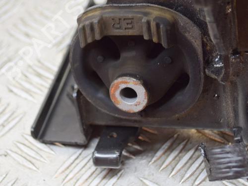Gearbox mount TOYOTA YARIS (_P13_) 1.5 Hybrid (NHP130_) | BP10074640M88 
