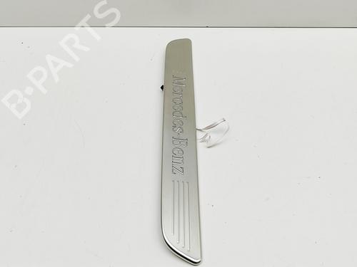 Step MERCEDES-BENZ C-CLASS (W205) C 350 e (205.047) | BP30155117C149